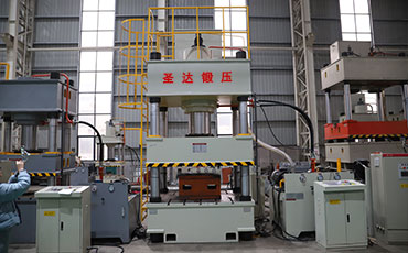 630噸四柱液壓機(jī)什么品牌好？