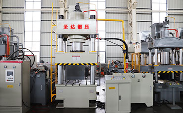 500噸三梁四柱液壓機(jī)多重？